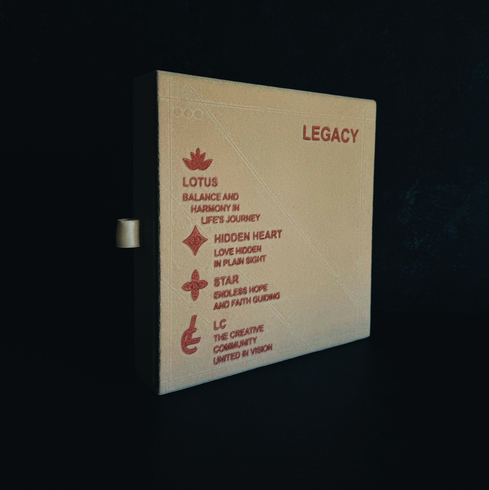 Legacy Necklace - Gold - LCOVE